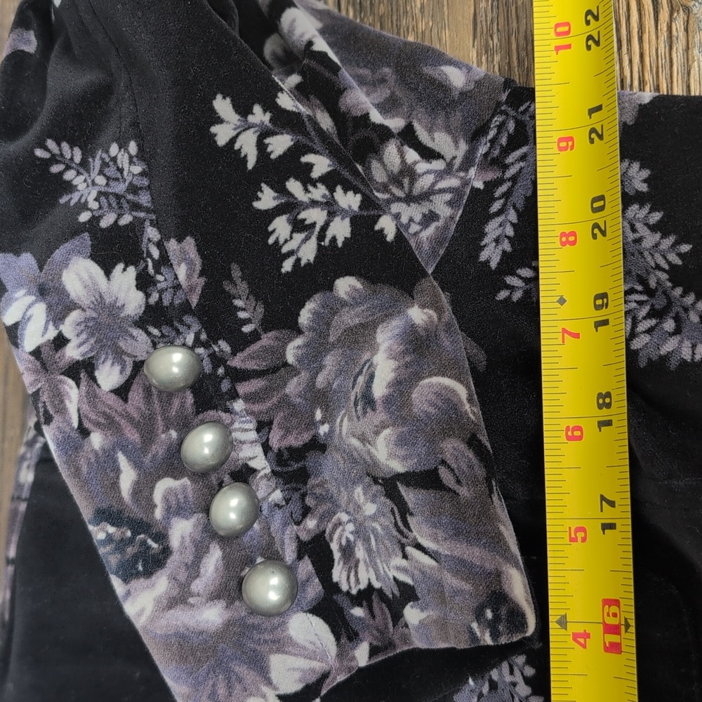 TanJay Velvet Floral Stand Up Collar Blazer Jacket Whimsigoth Boho Size 10 - Picture 17 of 17